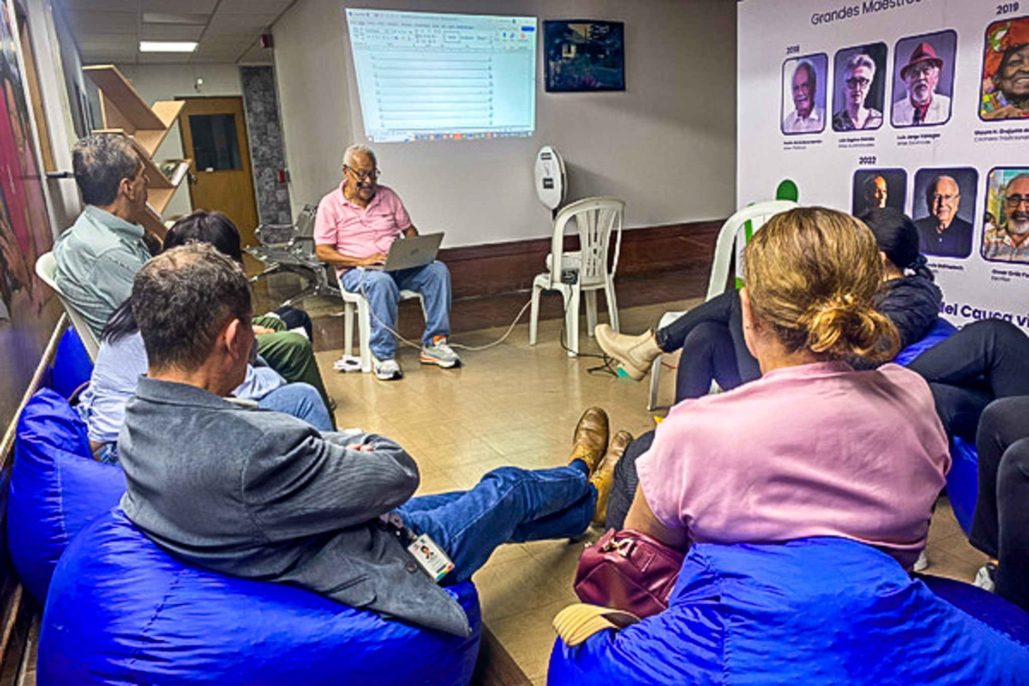 Club de Lectura "El Valle y sus Letras